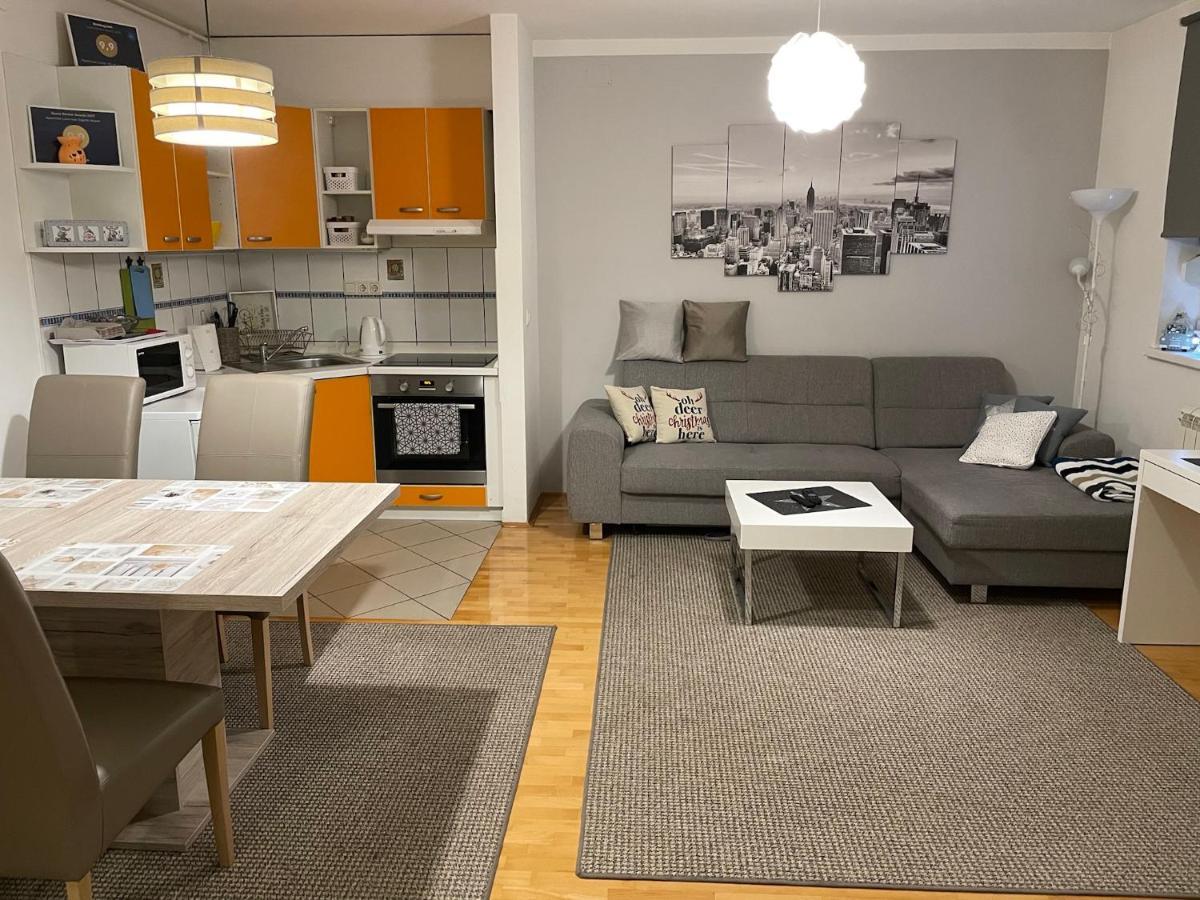 Apartman Luna Near Zagreb Airport Velika Gorica Eksteriør billede