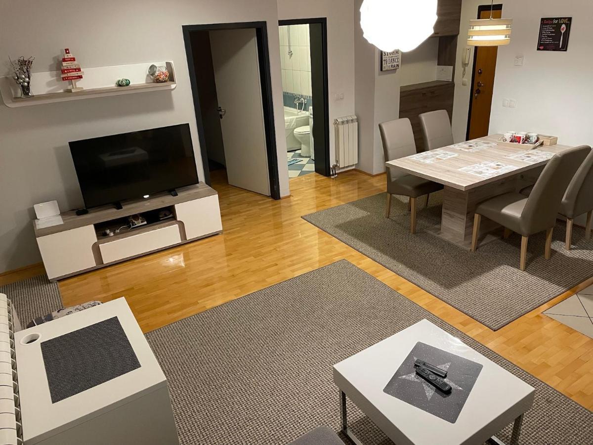 Apartman Luna Near Zagreb Airport Velika Gorica Eksteriør billede