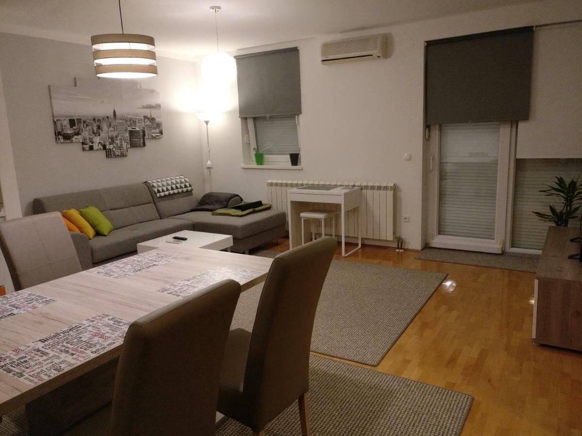 Apartman Luna Near Zagreb Airport Velika Gorica Eksteriør billede