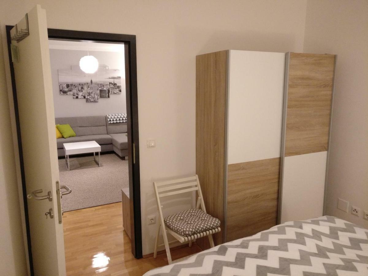 Apartman Luna Near Zagreb Airport Velika Gorica Eksteriør billede
