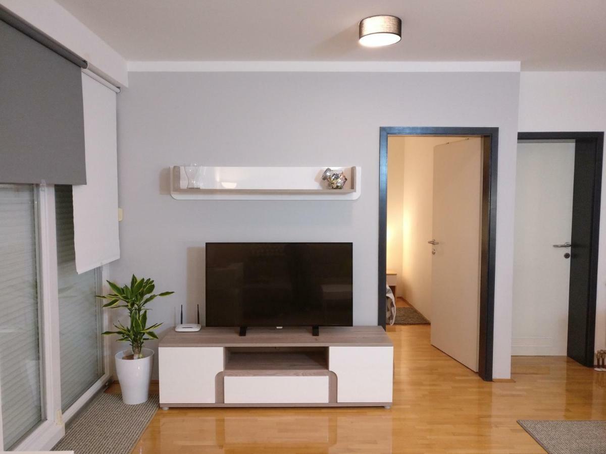 Apartman Luna Near Zagreb Airport Velika Gorica Eksteriør billede