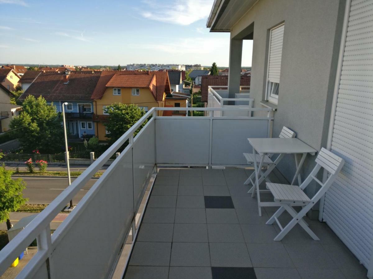 Apartman Luna Near Zagreb Airport Velika Gorica Eksteriør billede